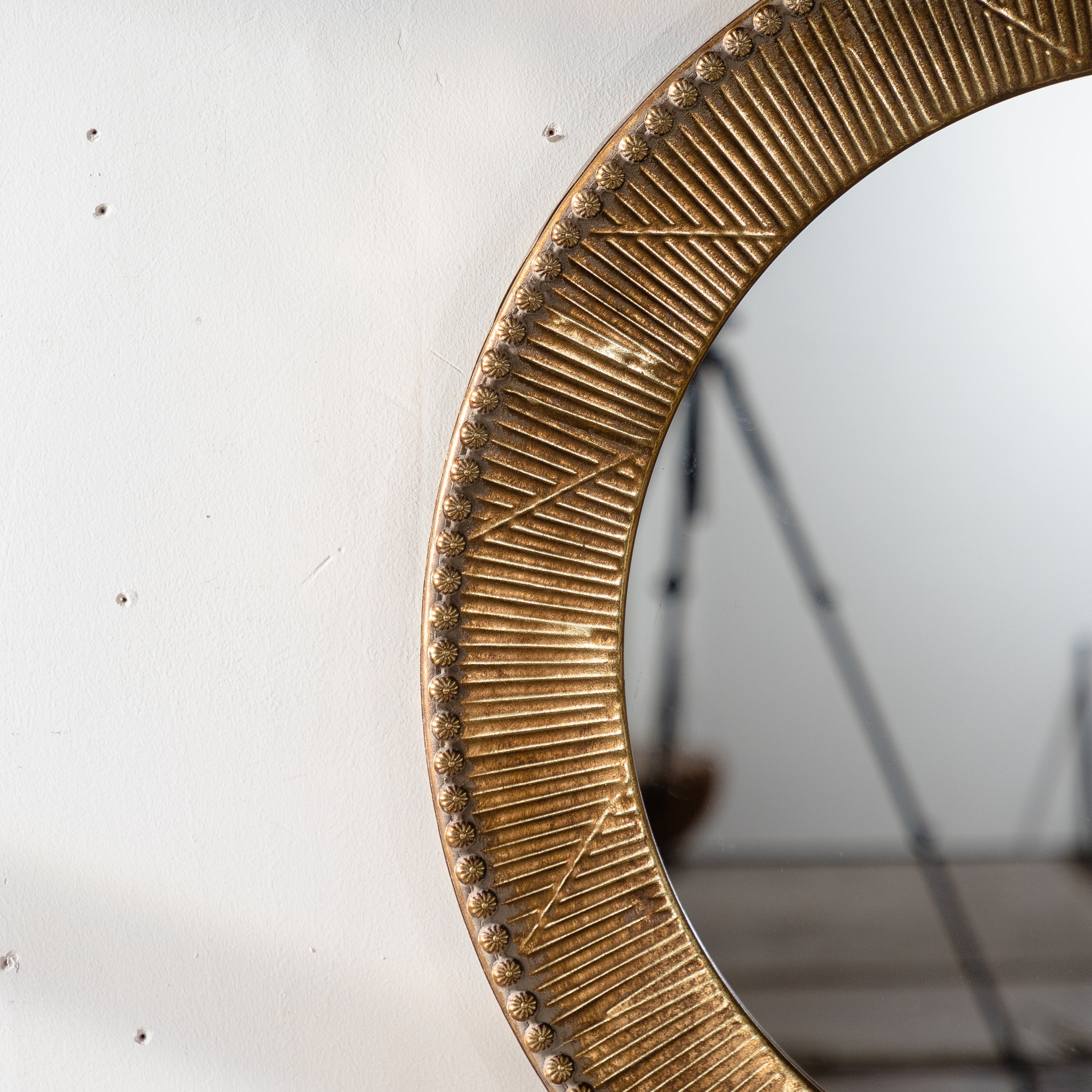 Wall Mirror Round Boho Gold Textured Iron Frame 31.3 Inch Living Room