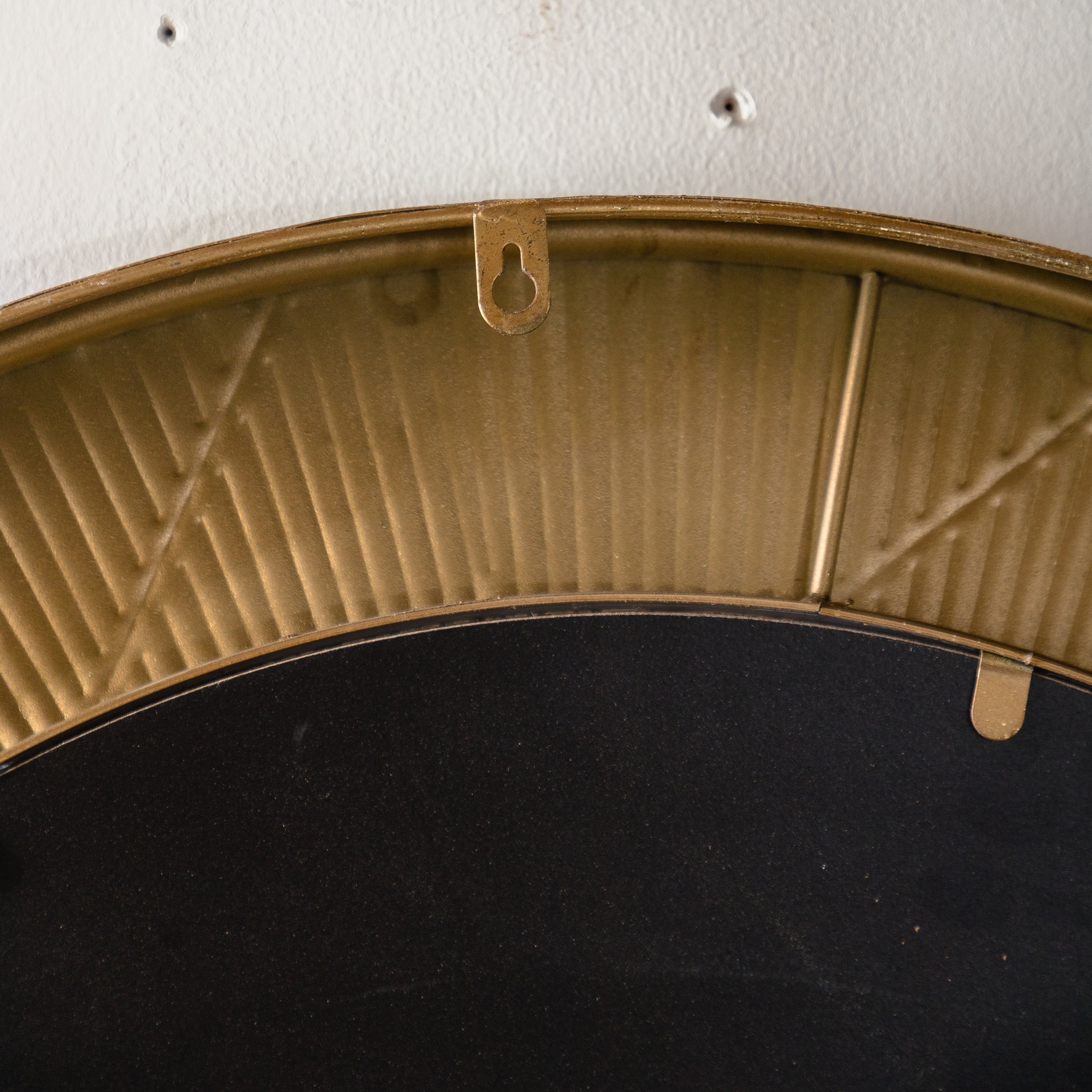 Wall Mirror Round Boho Gold Textured Iron Frame 31.3 Inch Living Room