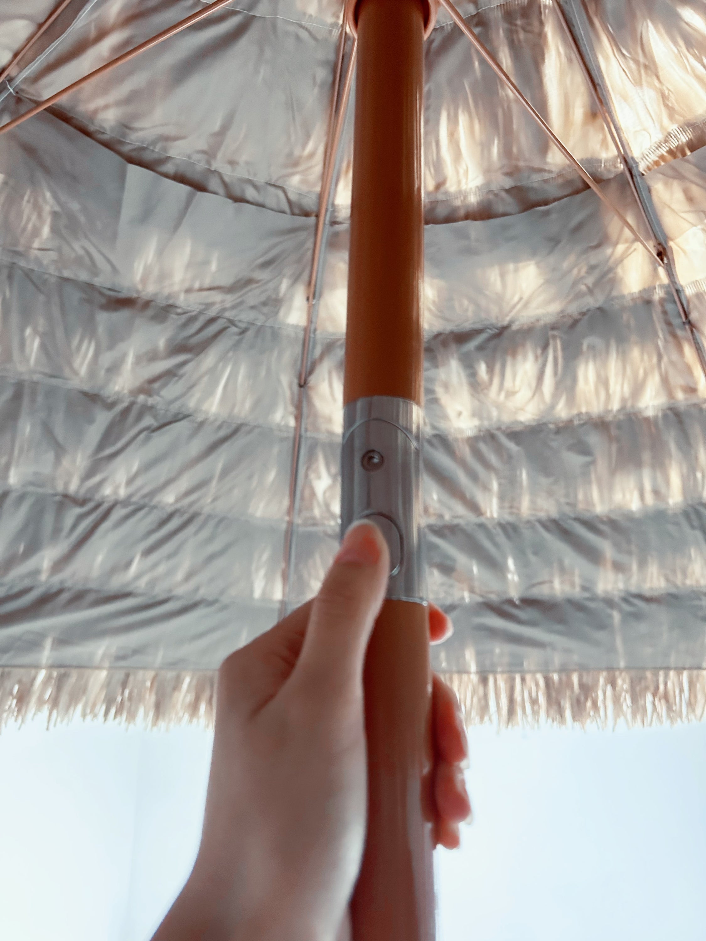 Patio Umbrella Tiki Thatch Style Raffia Brown 8 Ft Tilt Push Button
